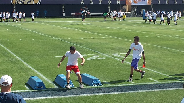 麦卡利斯特：我们站在球队这边，希望萨拉赫能够尽快归来