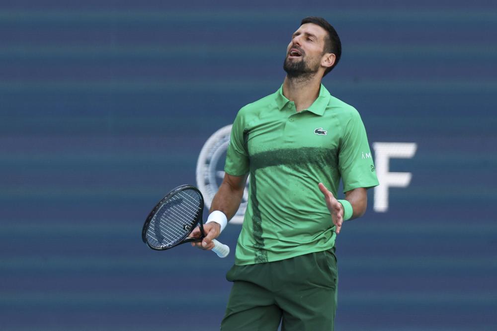 霍芬海姆3-0大胜奥格斯堡，布格尔传射，巴祖马纳-杜尔建功