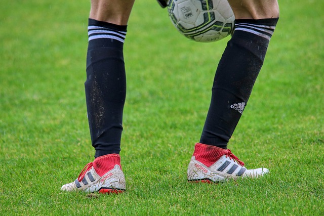 为亚马尔提 为亚马尔提